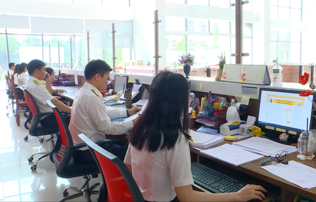 dong nai tax department quickly processes tax refund dossier for enterprises