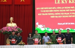ho chi minh city customs police and border guards signed regulations on drug prevention