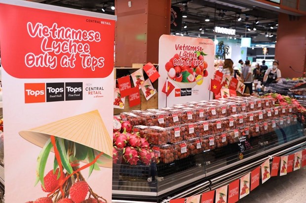 Vietnamese lychees sold at Thai supermarket hinh anh 1