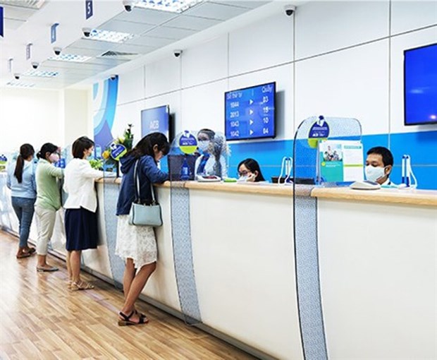 Profit growth of banking industry forecast to slow in 2023 hinh anh 1