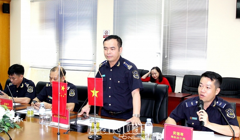 Lang Son Customs holds meeting with Nanning Customs