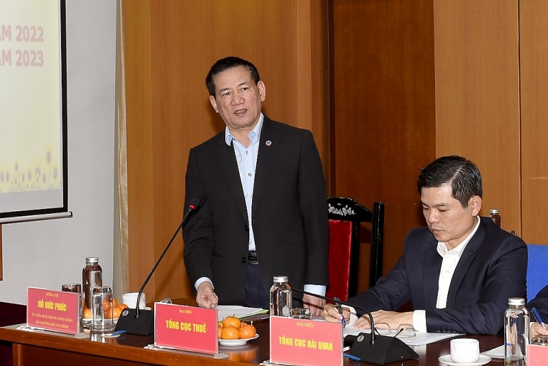 At the 2022 summary conference of the Department of Organization and Personnel, the Ministry of Finance, speaking to direct the Conference, Minister Ho Duc Phoc requested that staff work must be really professional.