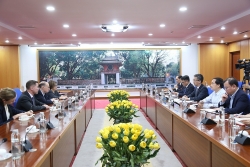 Promote cooperation between MoF and HSBC in improving national credit rating