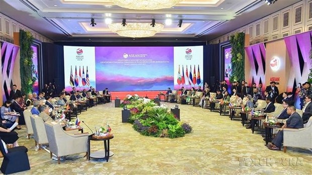 Vietnam plays core, leading role in ASEAN growth hinh anh 4