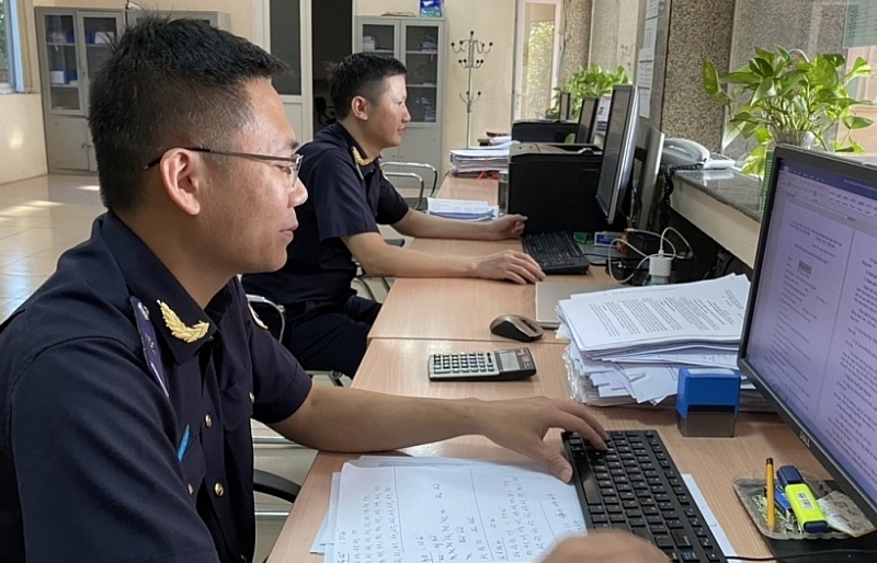 Thanh Hoa Customs collects over VND 10,000 billion