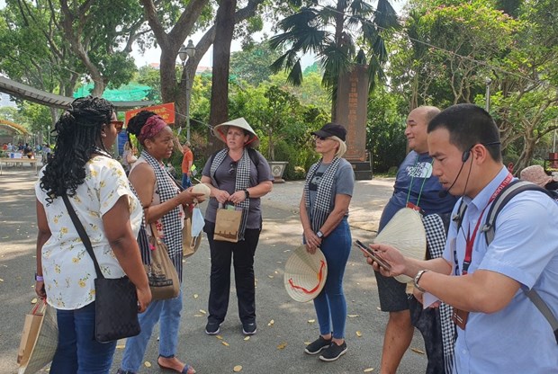 Vietnam intensifies tourism promotion to attract foreign visitors hinh anh 2