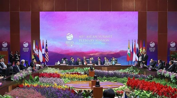 Vietnamese Government leader stresses need to enhance ASEAN’s self-reliance hinh anh 2