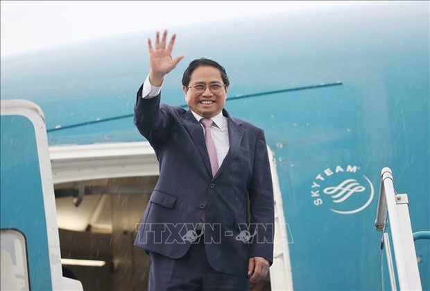PM leaves Hanoi for high-level week of UN General Assembly’s 78th session hinh anh 1