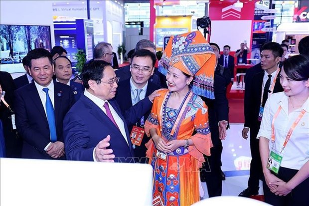 Vietnam – China’s biggest trade partner in ASEAN: Minister hinh anh 2