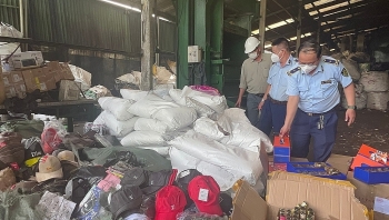 Smuggled goods transported to HCM City Customs Department forecast to increase at the end of the year