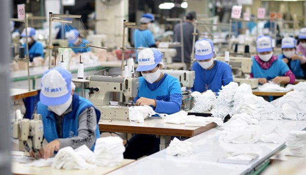 Garment export turnover sees increase again hinh anh 1