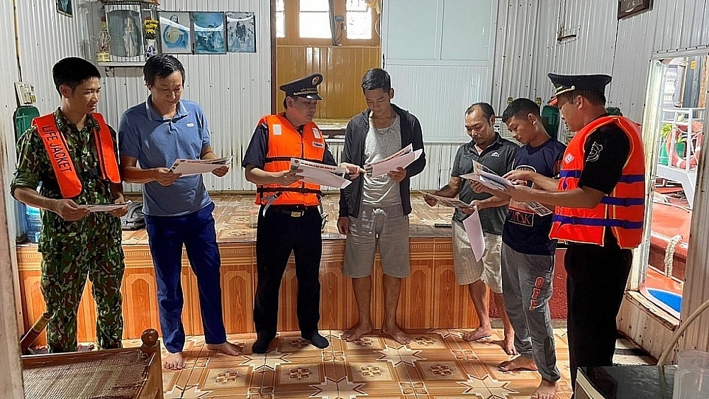 Quang Ninh combats taking advantage of e-commerce for smuggling and tax evasion