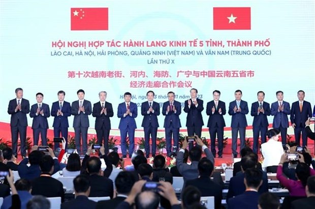 Vietnamese, Chinese localities discuss economic corridor cooperation hinh anh 1