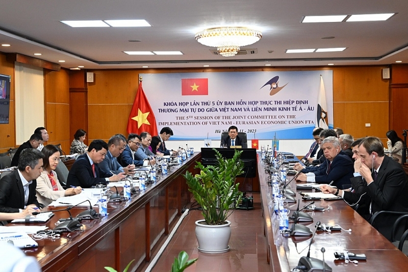 The 5th meeting of the Joint Committee to implement the Free Trade Agreement between Vietnam and the Eurasian Economic Union. Photo: CT