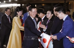 president arrives in tokyo starting official visit to japan