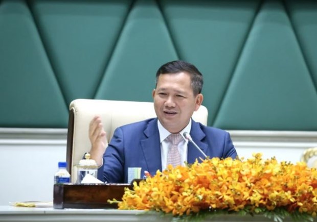 Cambodian PM’s official visit enhances traditional friendship with Vietnam hinh anh 1