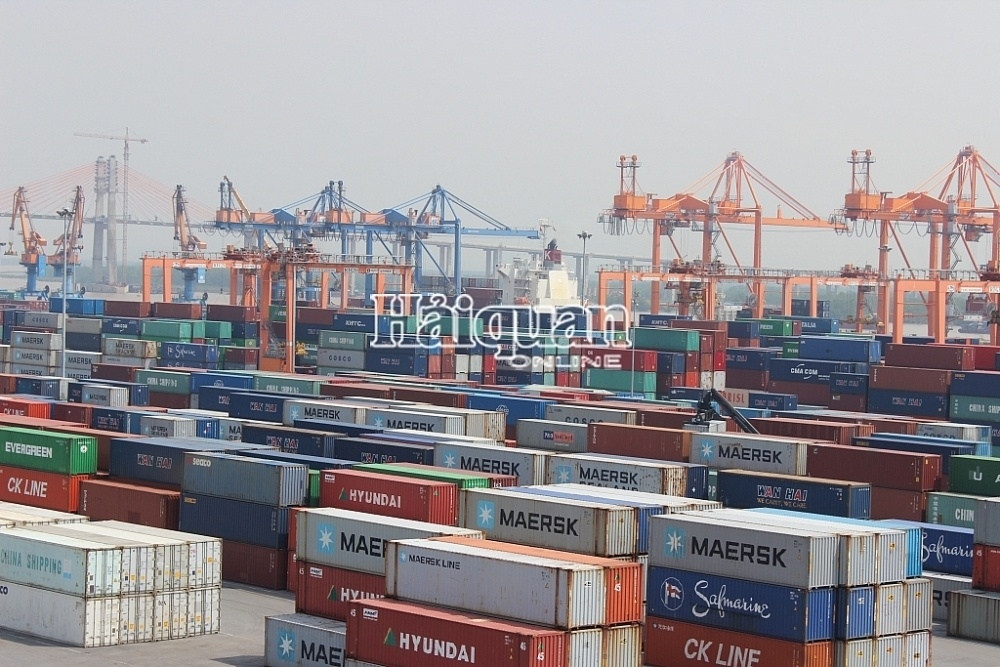 Vietnam's total import-export turnover this year is estimated at 683 billion USD