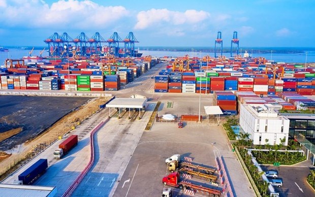 Vietnam enjoys trade surplus of 125 billion USD with European, American markets hinh anh 1