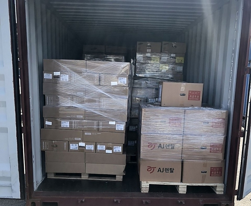 Containers of prohibited goods imported from Korea to Hai Phong port discovered and seized by Unit 1 in coordination with other authorities in 2023.