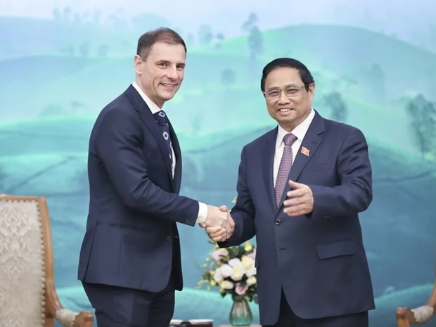 PM’s Hungary visit hoped to deepen bilateral comprehensive partnership hinh anh 1