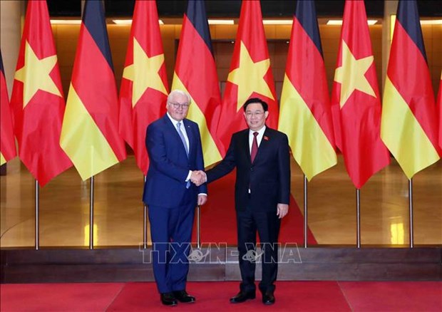 Top legislator meets with visiting German President hinh anh 1