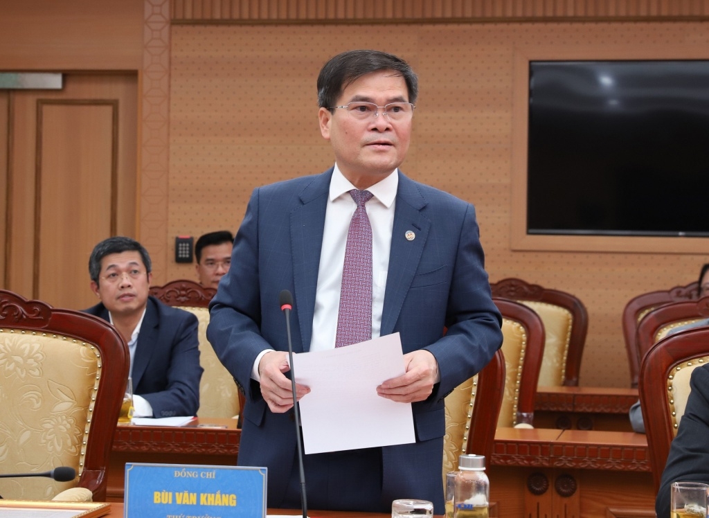 Deputy Minister of Finance Bui Van Khang appointed