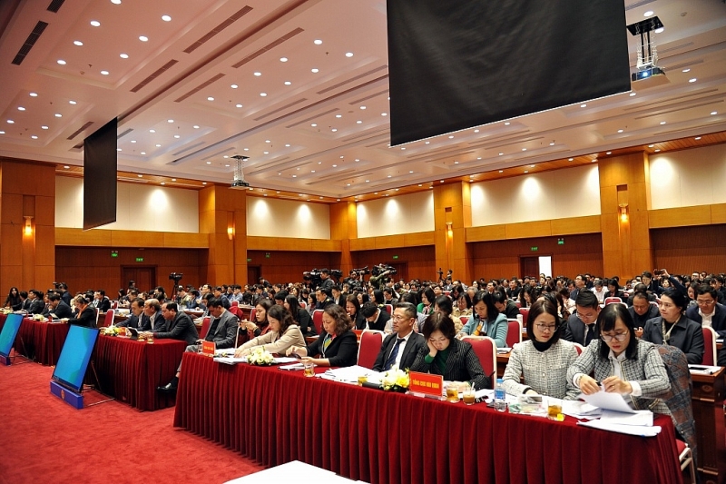 Businesses attend the conference