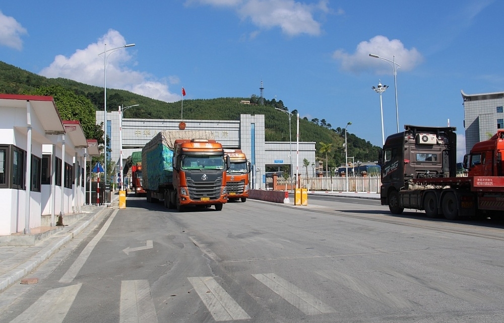 Lang Son promotes border gate management and development