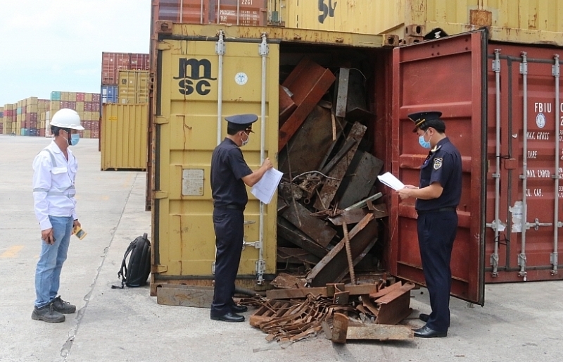 Reviewing the list of scrap that is temporarily suspended from temporary import and re-export business