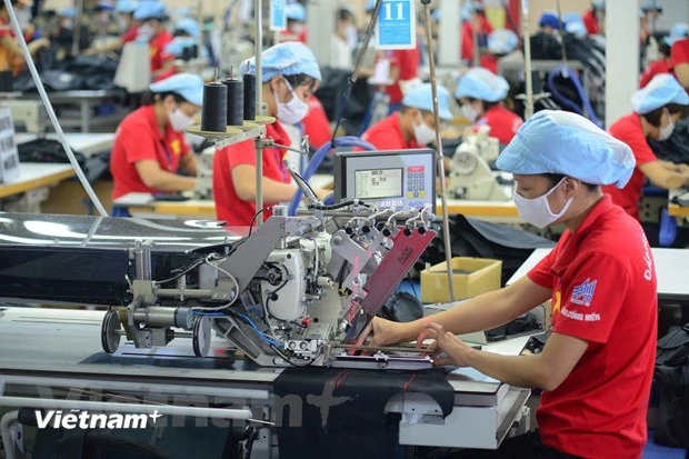 ADB maintains 6% growth forecast for Vietnam's economy hinh anh 1