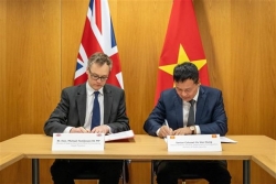 vietnam uk sign new agreement on illegal migration