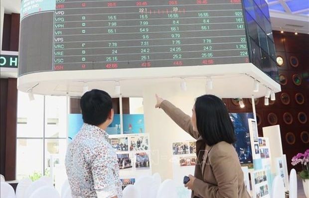 Vietnam seeks to remove obstacles in upgrade of securities market