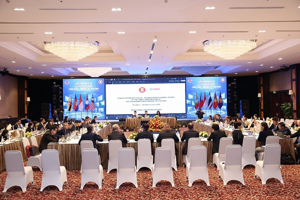 The 33rd ASEAN Directors-General of Customs Meeting achieves great success