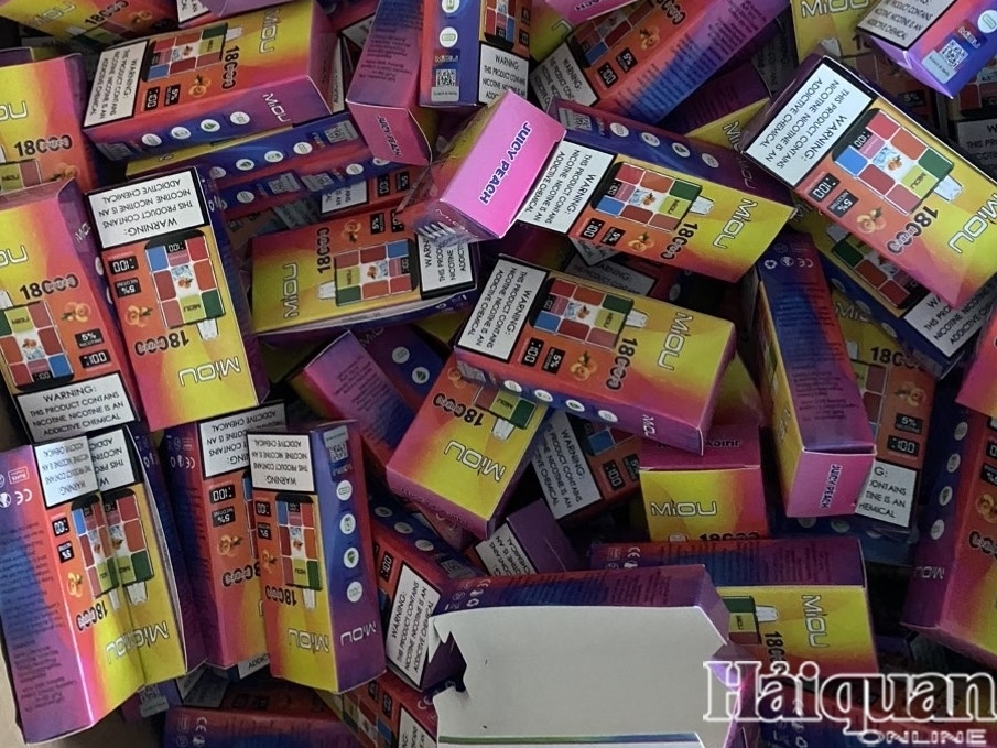 Customs intensifies the fight against smuggling of electronic cigarettes