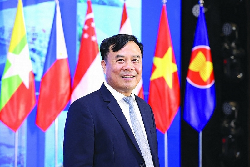 Deputy Director General of the General Department of Customs Nguyen Van Tho