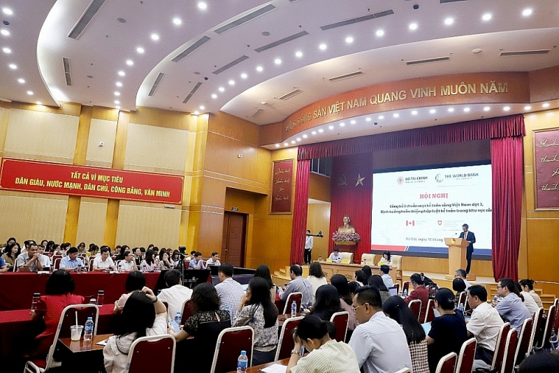 Conference announcing 5 Vietnamese Public Accounting Standards Phase 3, direction for perfecting legislation on accounting in the public sector