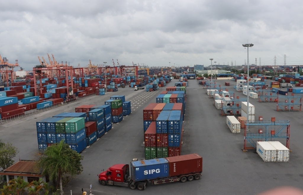 In June, import-export turnover through Hai Phong Customs reached more than US$11 billion