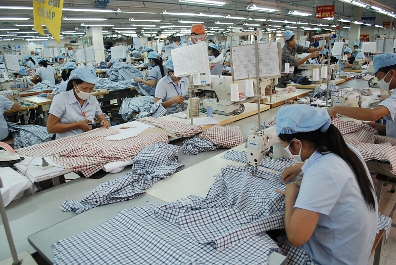 Textiles and garments is one of many key industries in Vietnam that is heavily dependent on imported raw materials and accessories. Photo: T.Binh.