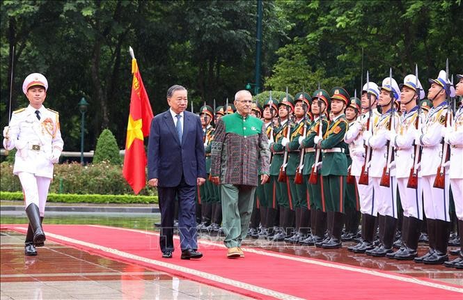 President To Lam hosts a red-carpet welcome ceremony for President of Timor-Leste José Ramos-Horta. (Photo: VNA)