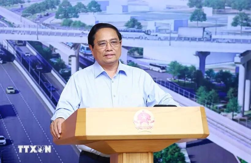 Prime Minister Pham Minh Chinh chairs the 14th meeting of the State steering committee for national key transport projects in Hanoi on September 17. (Photo: VNA)