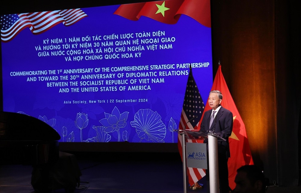 Top leader attends celebration of 1st anniversary of Vietnam-US comprehensive strategic partnership