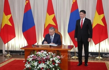 Vietnam, Mongolia issue joint statement on establishing comprehensive partnership