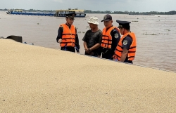 Facilitating trade and bolstering customs enforcement at Vinh Xuong border crossing