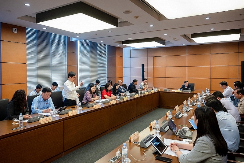 National Assembly deputies attend group discussion at the working session on October 30, 2024. Photo: National Assembly