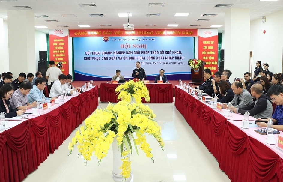 Quang Ninh Customs seeks solutions to promote import and export