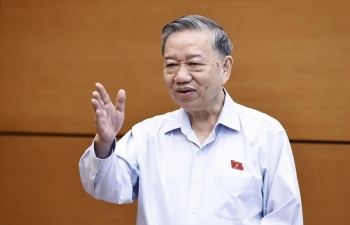 Party chief’s article emphasises building of streamlined, effective political system