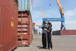 quang nam customs facilitates trade and increases revenue