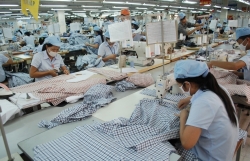 Imports of textile and footwear materials soar amid robust industry growth