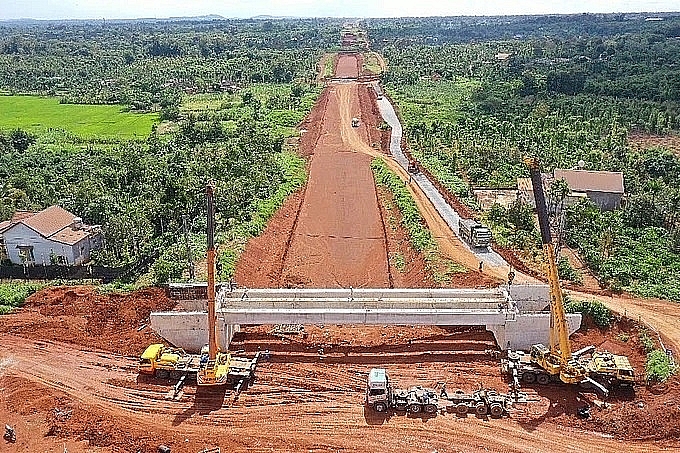 Construction at the Khanh Hoa - Buon Ma Thuot Expressway Project site. Illustration photo: S.T