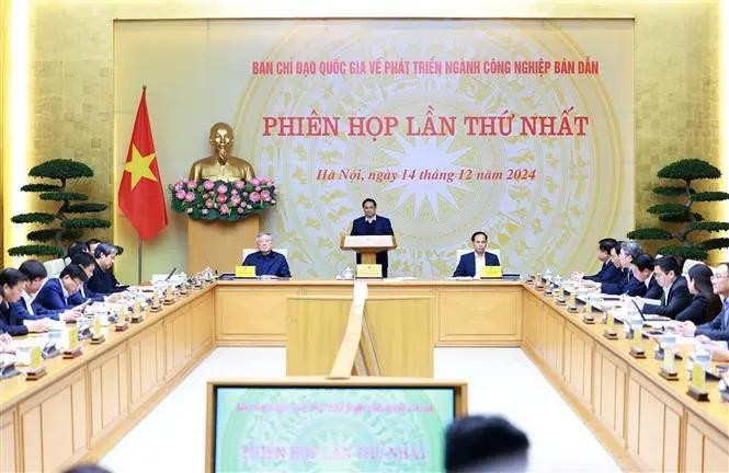 Prime Minister Pham Minh Chinh speaks at the first meeting of the National Steering Committee for Semiconductor Industry Development on December 14, 2024. (Photo: VNA)